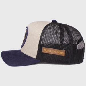 Boné trucker de tela com aplique - Lateral
