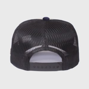 Boné trucker de tela com aplique - Traseiro